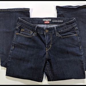 Levi’s Denizen Modern Bootcut Jeans